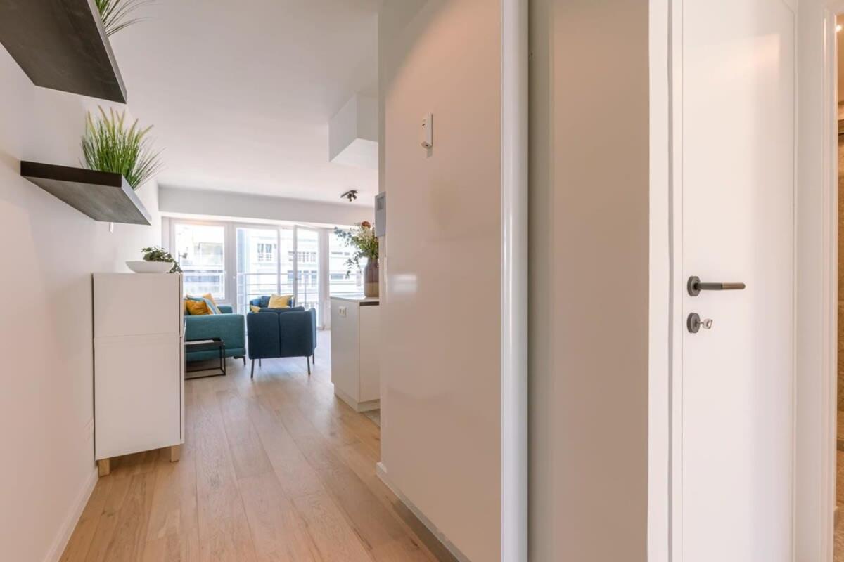 Huswell - Lovely Apartment With Lateral Sea View And Parking أوستيند المظهر الخارجي الصورة
